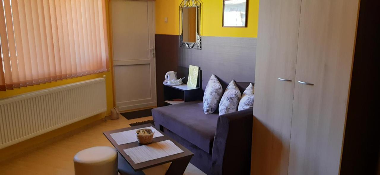 Guesthouse Geto เบโลกราดชิก ภายนอก รูปภาพ